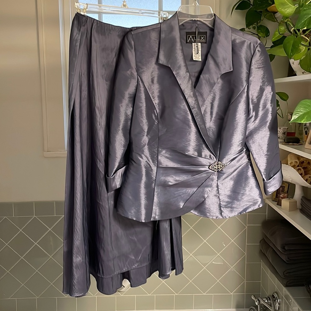Alex Evening Mother-of-Bride/Groom suit